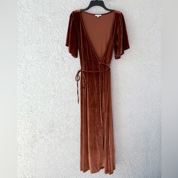 Baltic Born Bronze Meghan Velvet Wrap Maxi Dress Small - Picture 3 of 15